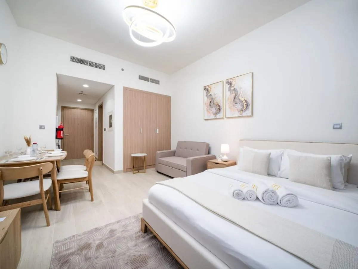 Apartment Chic Studio Azizi Riviera Retreat With City Views Dubai